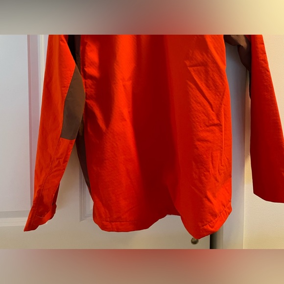 Men’s Columbia Rain Jacket - Picture 2 of 6